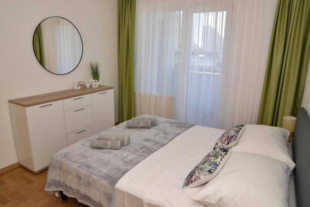 Apartment Longin Zadar Exterior photo